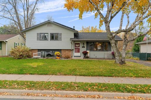 Photo for 2021 Pine Street, Hastings, MN 55033 - listing #6811912 2021 Pine Street, Hastings, MN 55033