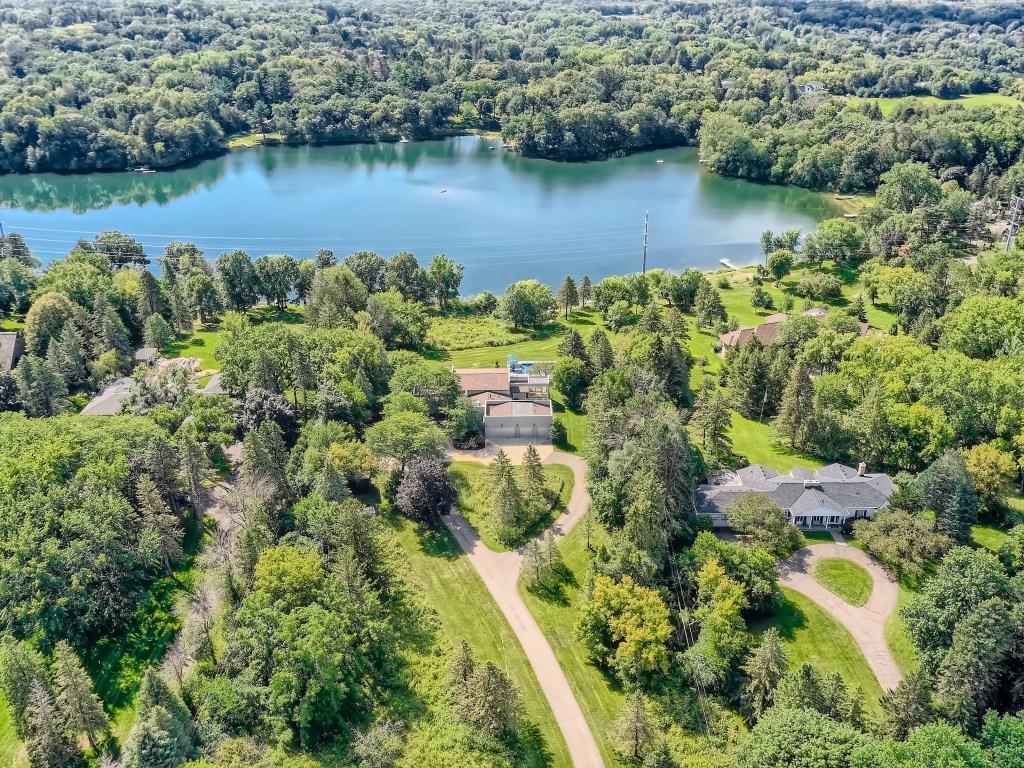 Exceptional lakefront estate setting on more than five acres