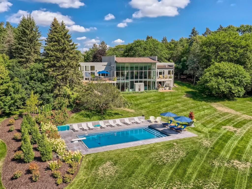 Enjoy your own private oasis!