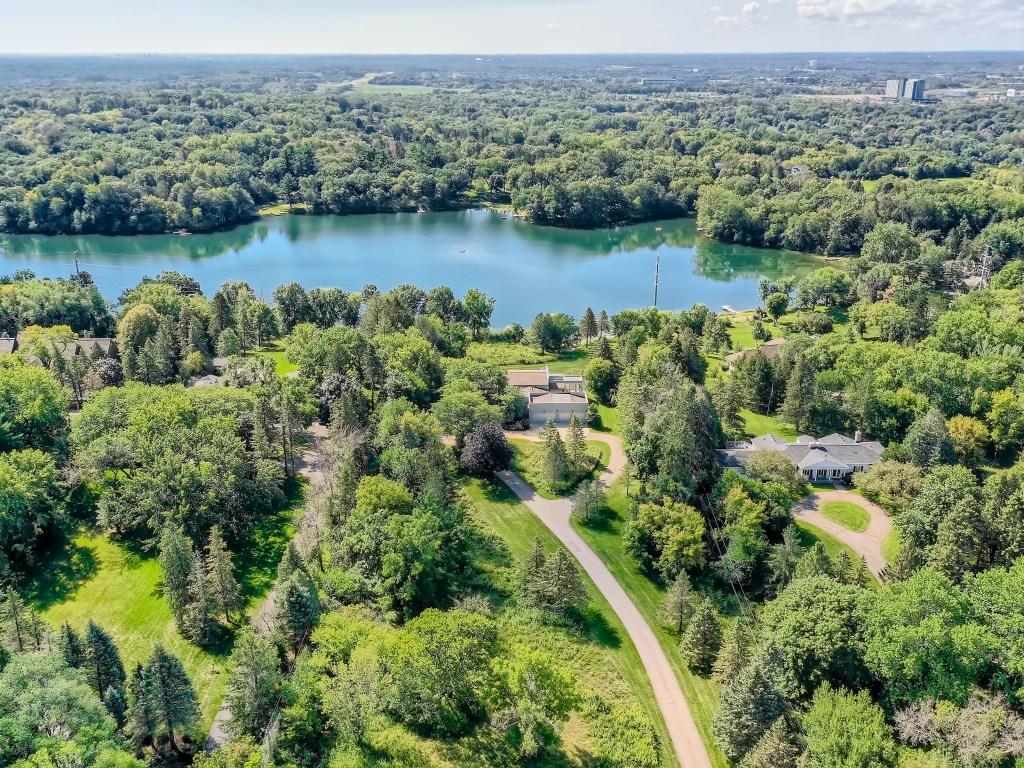 Sunfish Lake offer convenience to the entire metro area!