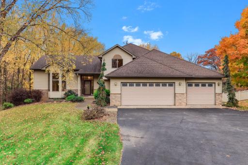 Photo for 8885 Alfa Lane, Inver Grove Heights, MN 55077 - listing #6811940 8885 Alfa Lane, Inver Grove Heights, MN 55077