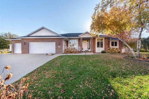 Photo for 125 Thissen Court, Mankato, MN 56001 - listing #6811991 125 Thissen Court, Mankato, MN 56001