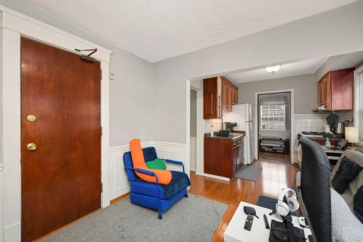 2507 Lyndale Avenue S, Minneapolis, MN 55405