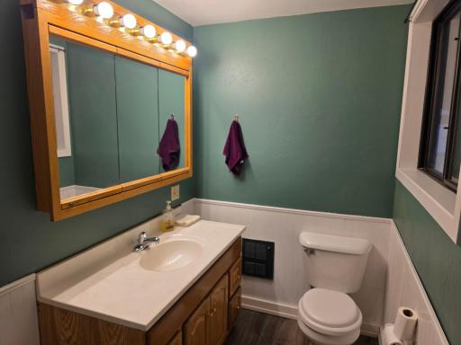 821 7th Street SW, Pipestone, MN 56164