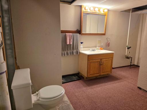 821 7th Street SW, Pipestone, MN 56164