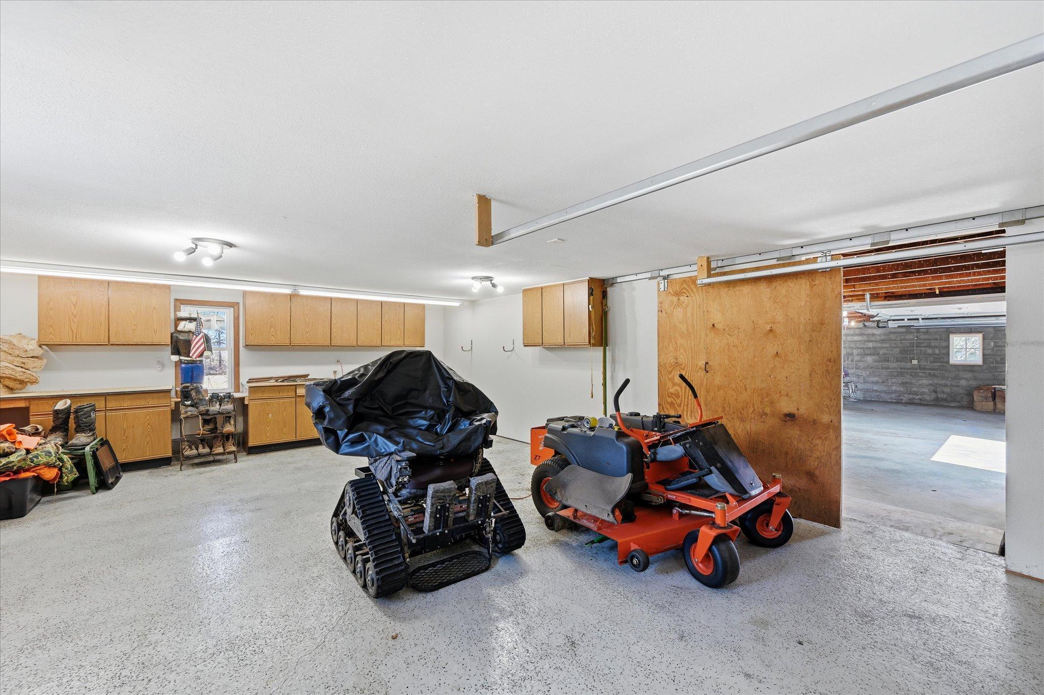 Large space for hobbies and equipment