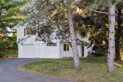 18065 Berry Lane, Wayzata, MN 55391