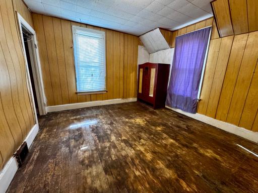 211 Maple Avenue NE, Cass Lake, MN 56633