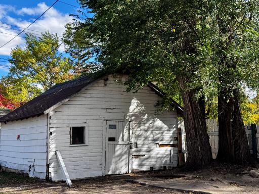 211 Maple Avenue NE, Cass Lake, MN 56633