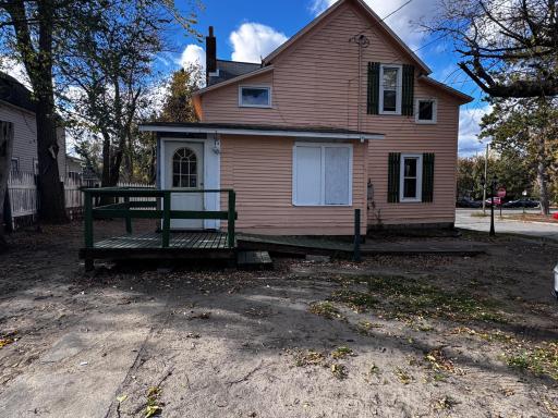 211 Maple Avenue NE, Cass Lake, MN 56633