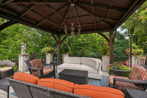 Private 2nd floor deck.