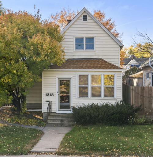 Photo for 1318 Taylor Avenue, Saint Paul, MN 55104 - listing #6812146 1318 Taylor Avenue, Saint Paul, MN 55104