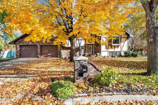 2005 15th Street NW Faribault MN_0011.jpg