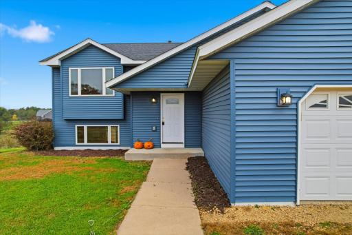 980 65th Avenue, Roberts, WI 54023