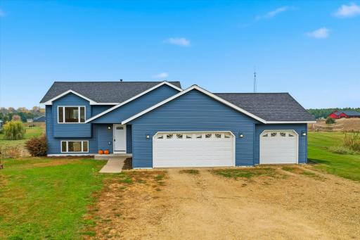 980 65th Avenue, Roberts, WI 54023