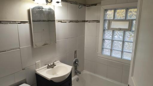 1779 Frank Street, Saint Paul, MN 55109