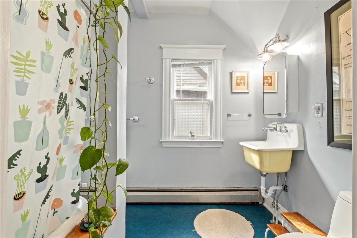 Upper Level Bathroom