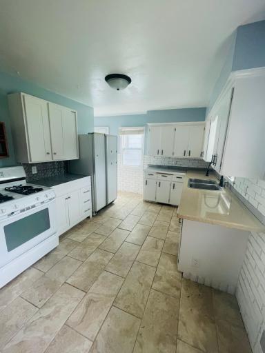 636 3rd Avenue S, South Saint Paul, MN 55075