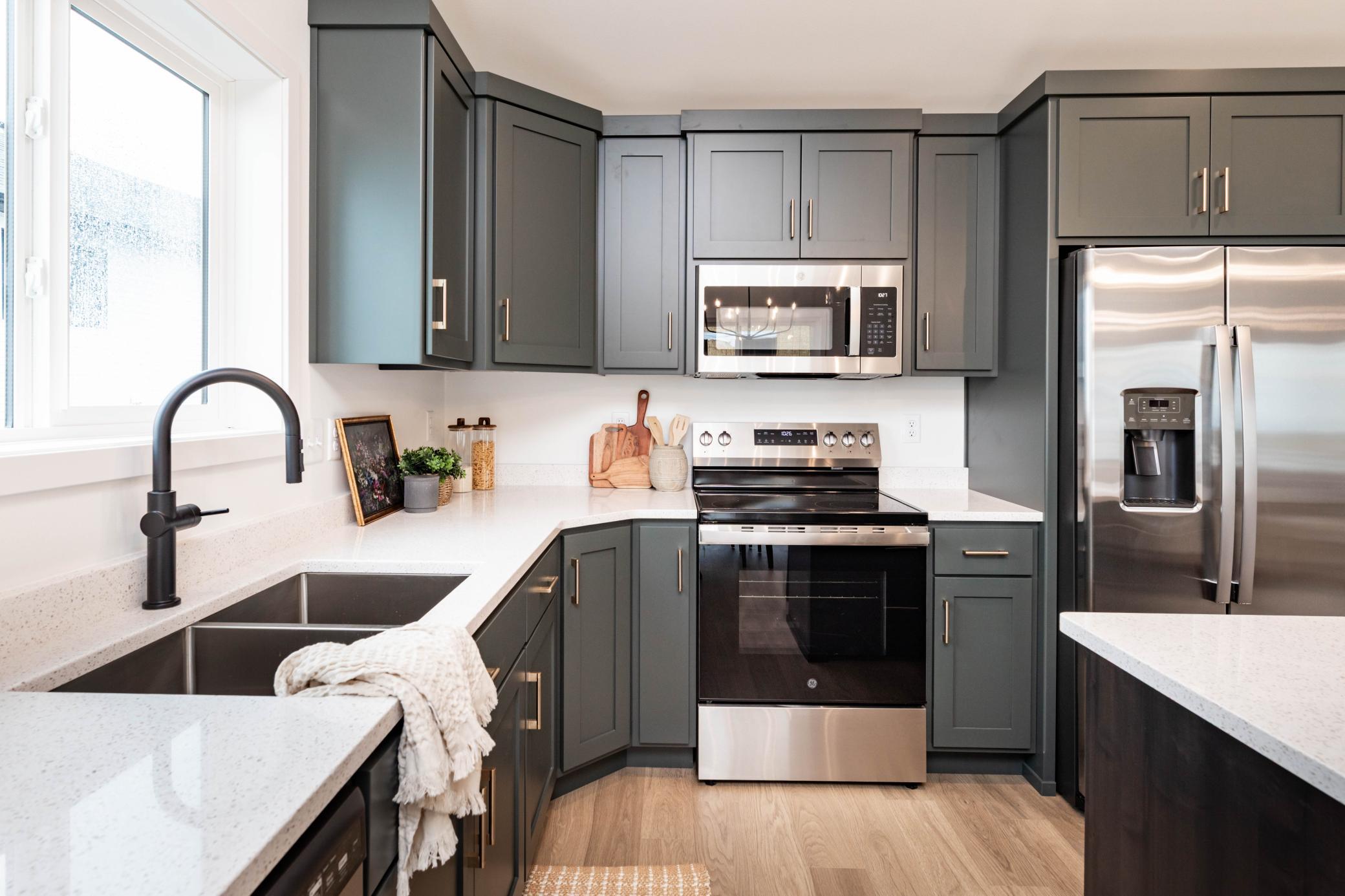 6611Belding(10of32).jpg
