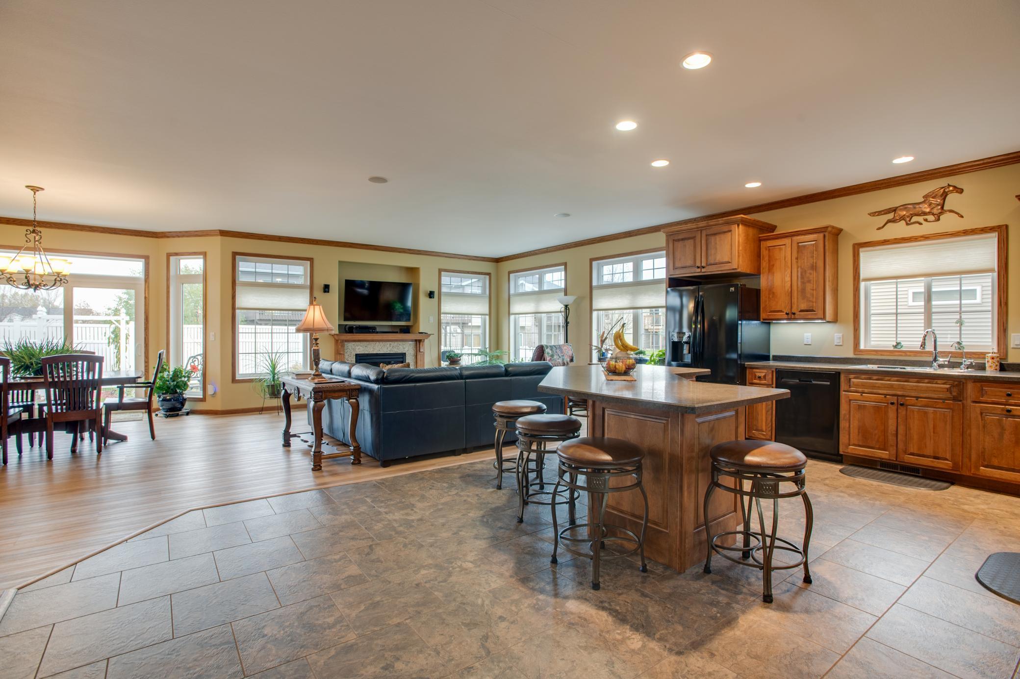 Kitchen/Living