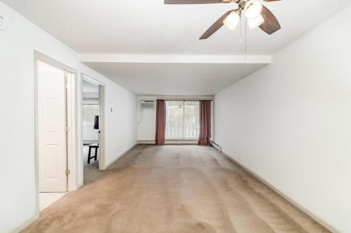 1601 N Innsbruck Drive NE, 123, Minneapolis, MN 55432