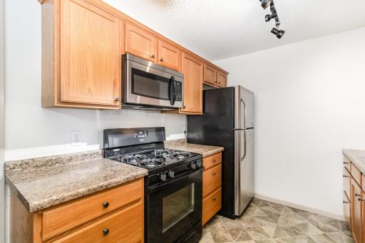 1601 N Innsbruck Drive NE, 123, Minneapolis, MN 55432