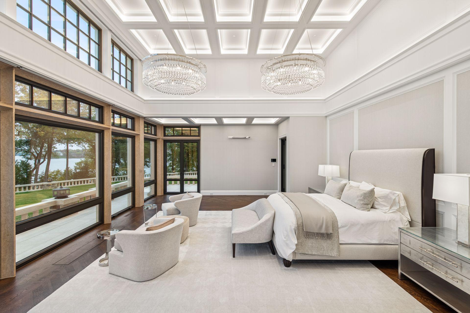 Primary Suite - Bedroom