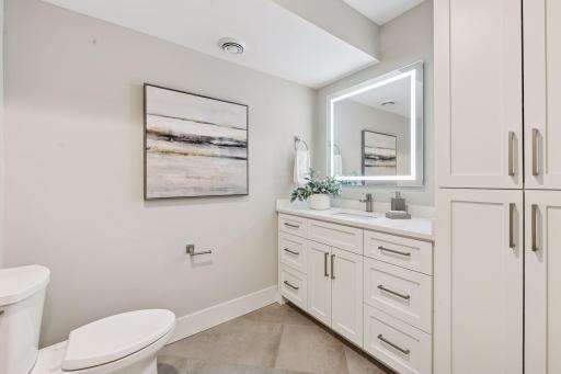 12 Overholt Pass, Minneapolis, MN 55439
