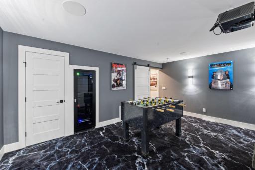 12 Overholt Pass, Minneapolis, MN 55439