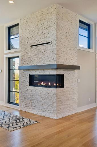 12 Overholt Pass, Minneapolis, MN 55439