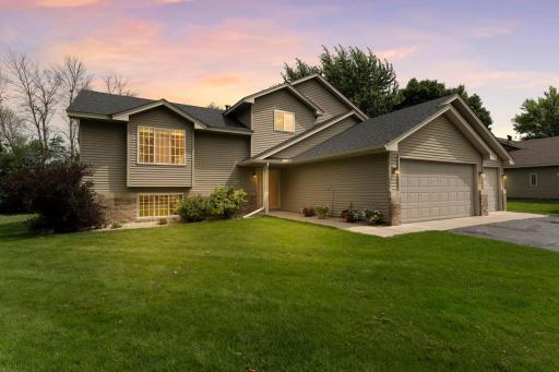 23076 Creekview Court, Rogers, MN 55374