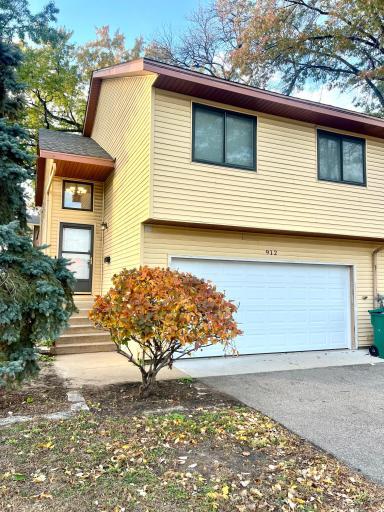 Photo for 912 W 66th Street, Minneapolis, MN 55423 - listing #6812630 912 W 66th Street, Minneapolis, MN 55423