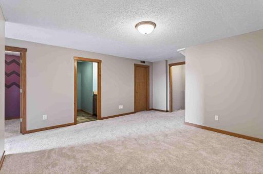 25931 8th Street W, Zimmerman, MN 55398