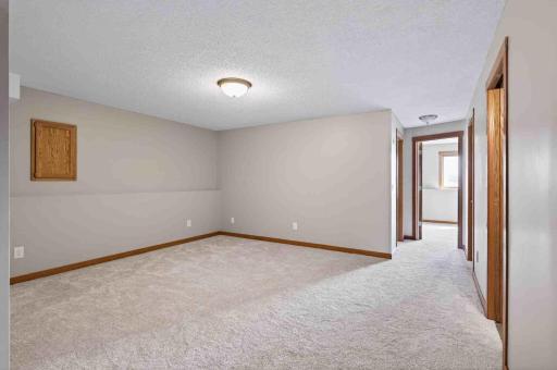 25931 8th Street W, Zimmerman, MN 55398