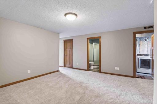 25931 8th Street W, Zimmerman, MN 55398