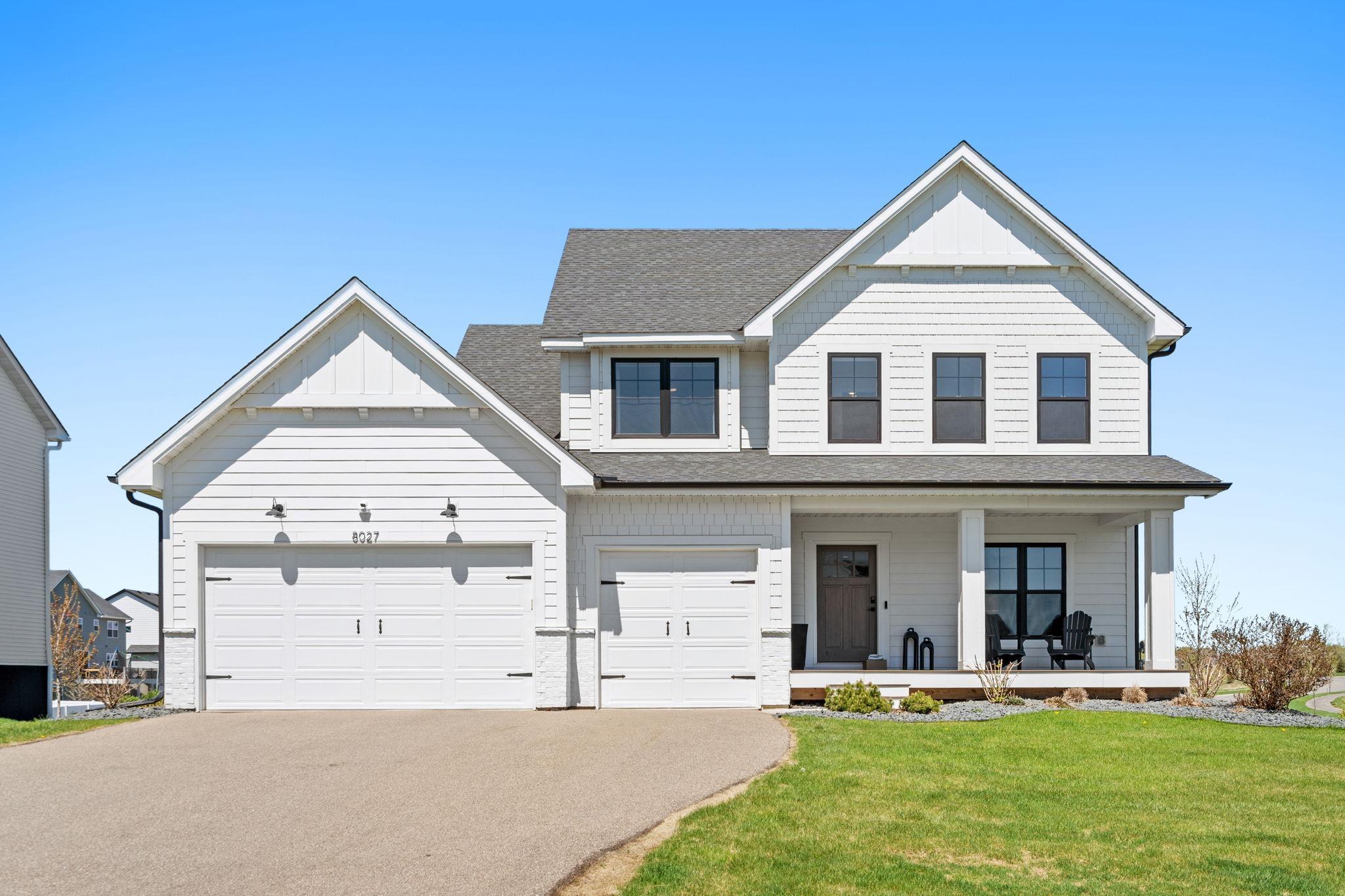 1-web-or-mls-8027 180th St W-1.jpg