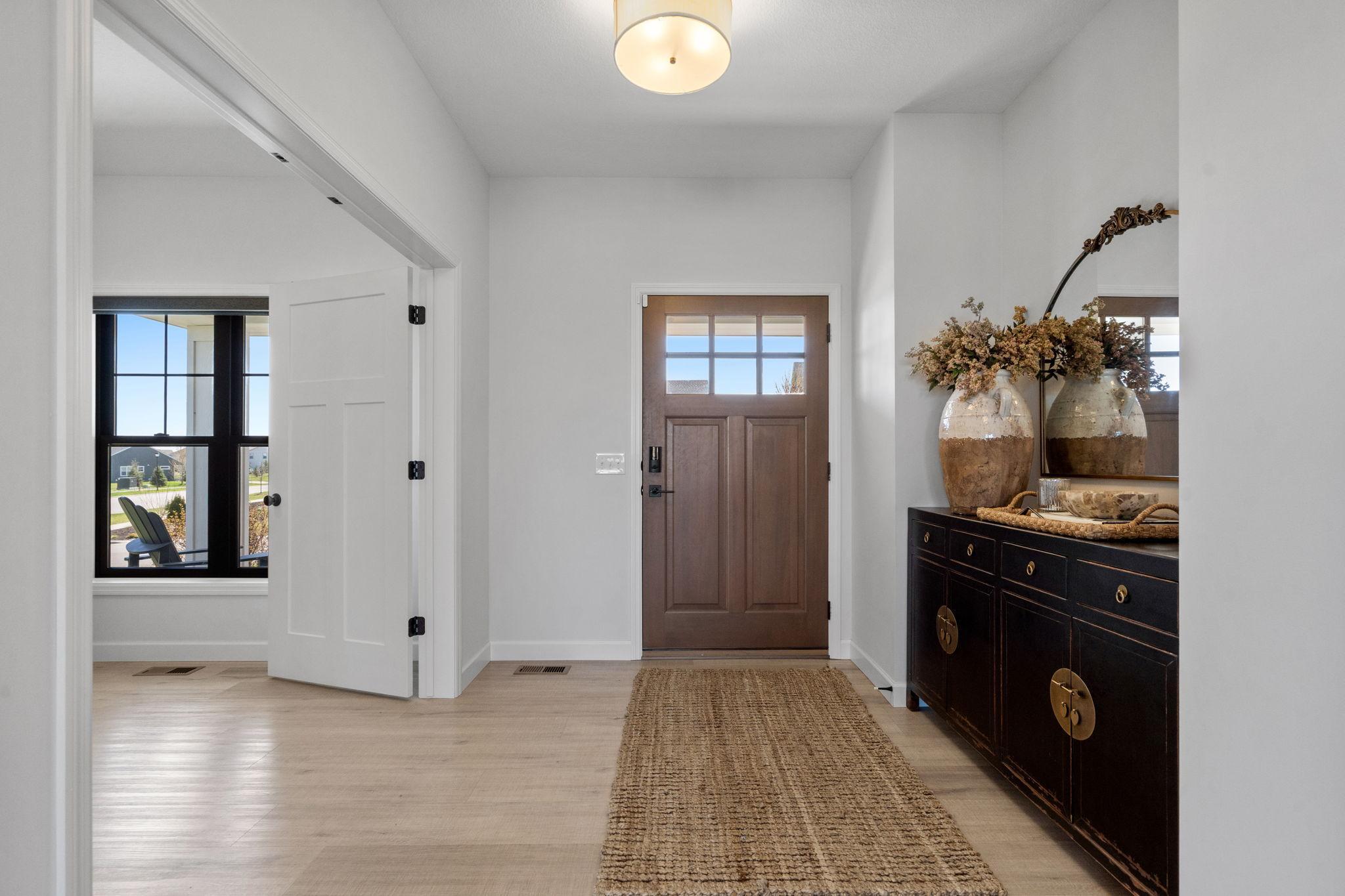 21-web-or-mls-8027 180th St W-21.jpg