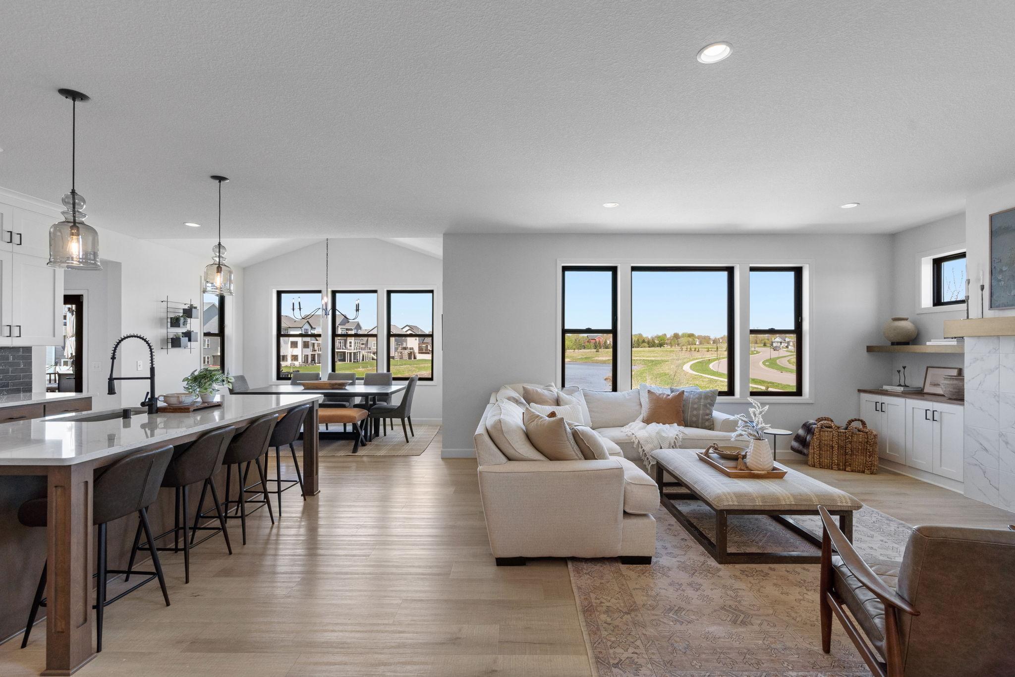 24-web-or-mls-8027 180th St W-24.jpg