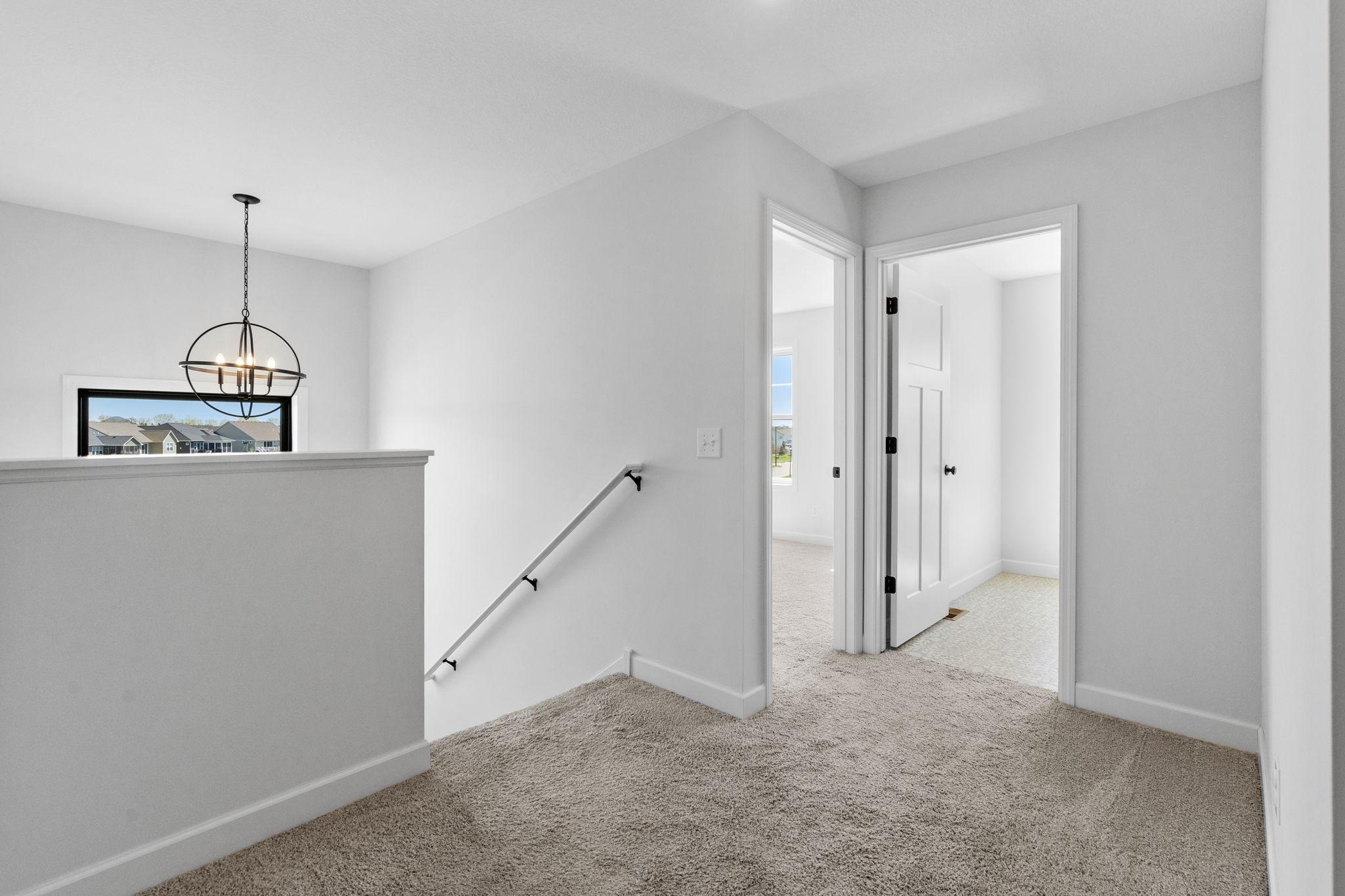 46-web-or-mls-8027 180th St W-46.jpg
