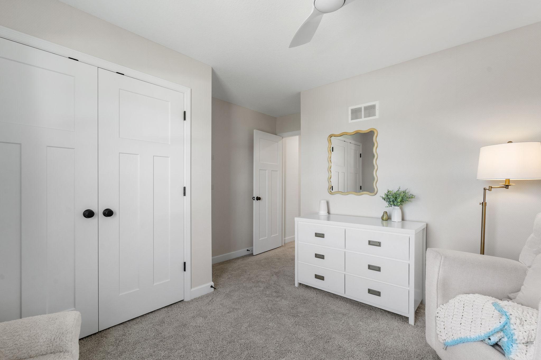 59-web-or-mls-8027 180th St W-59.jpg