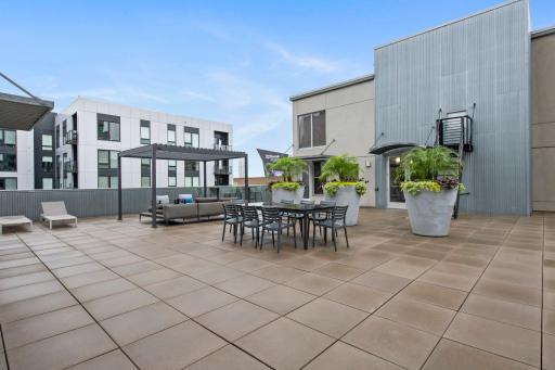 52-web-or-mls-521 S 7th St Unit 419-39.jpg