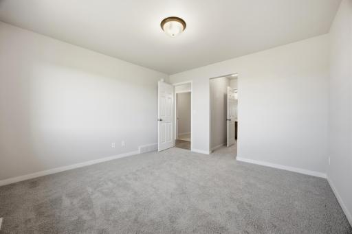 6713 Samuel Drive, Horace, ND 58047