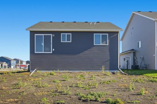 6713 Samuel Drive, Horace, ND 58047