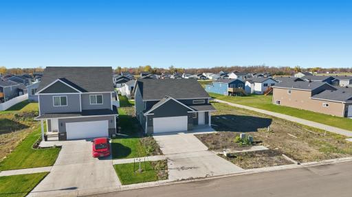 6713 Samuel Drive, Horace, ND 58047