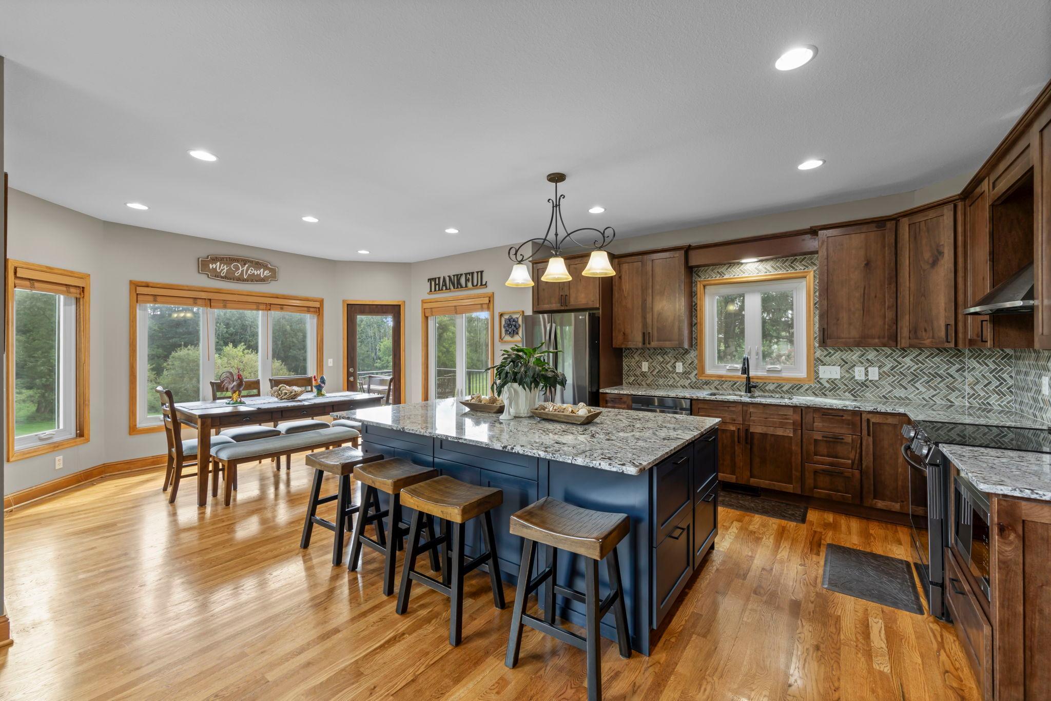 2122 141st Ln 24.jpg