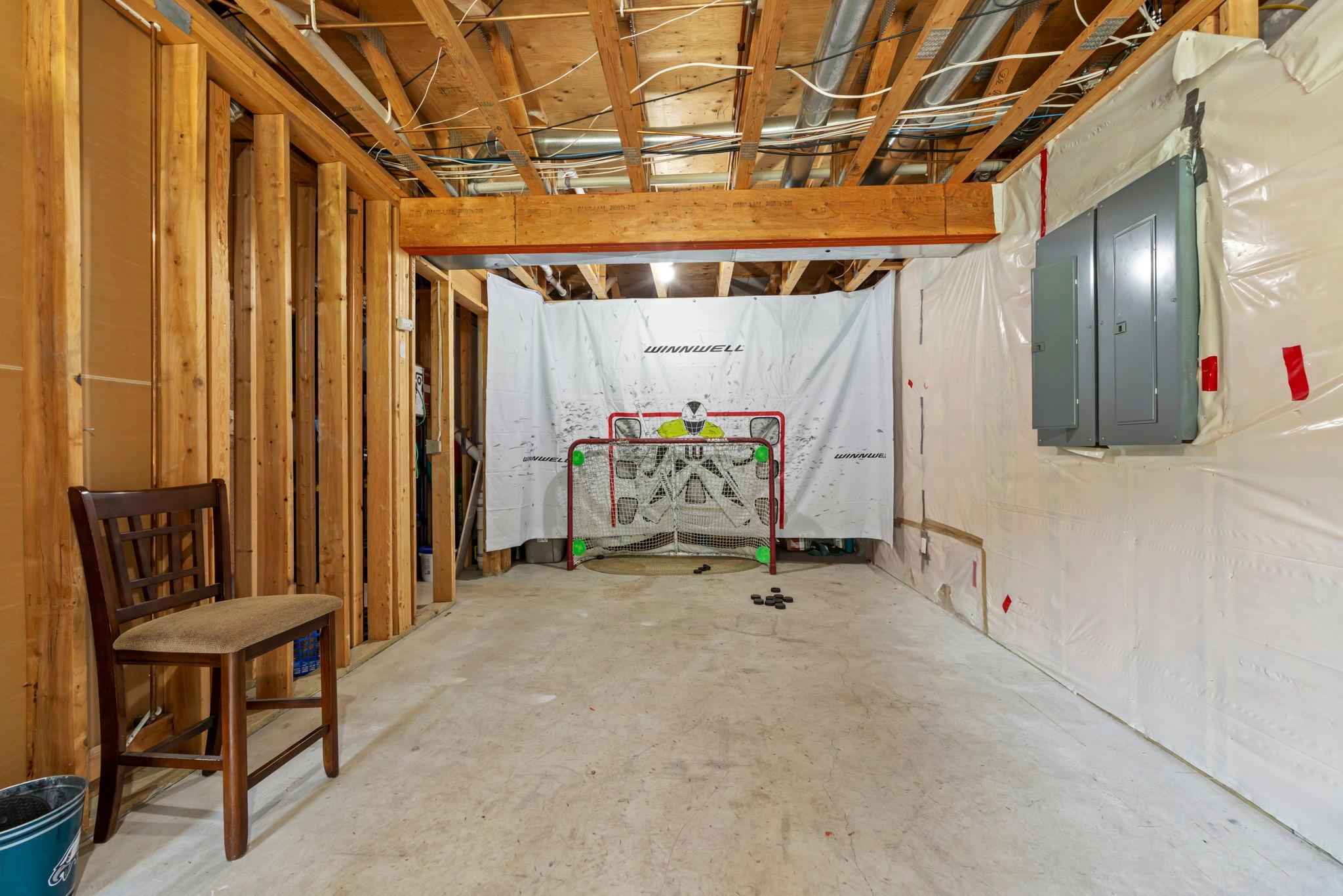 2122 141st Ln 87.jpg
