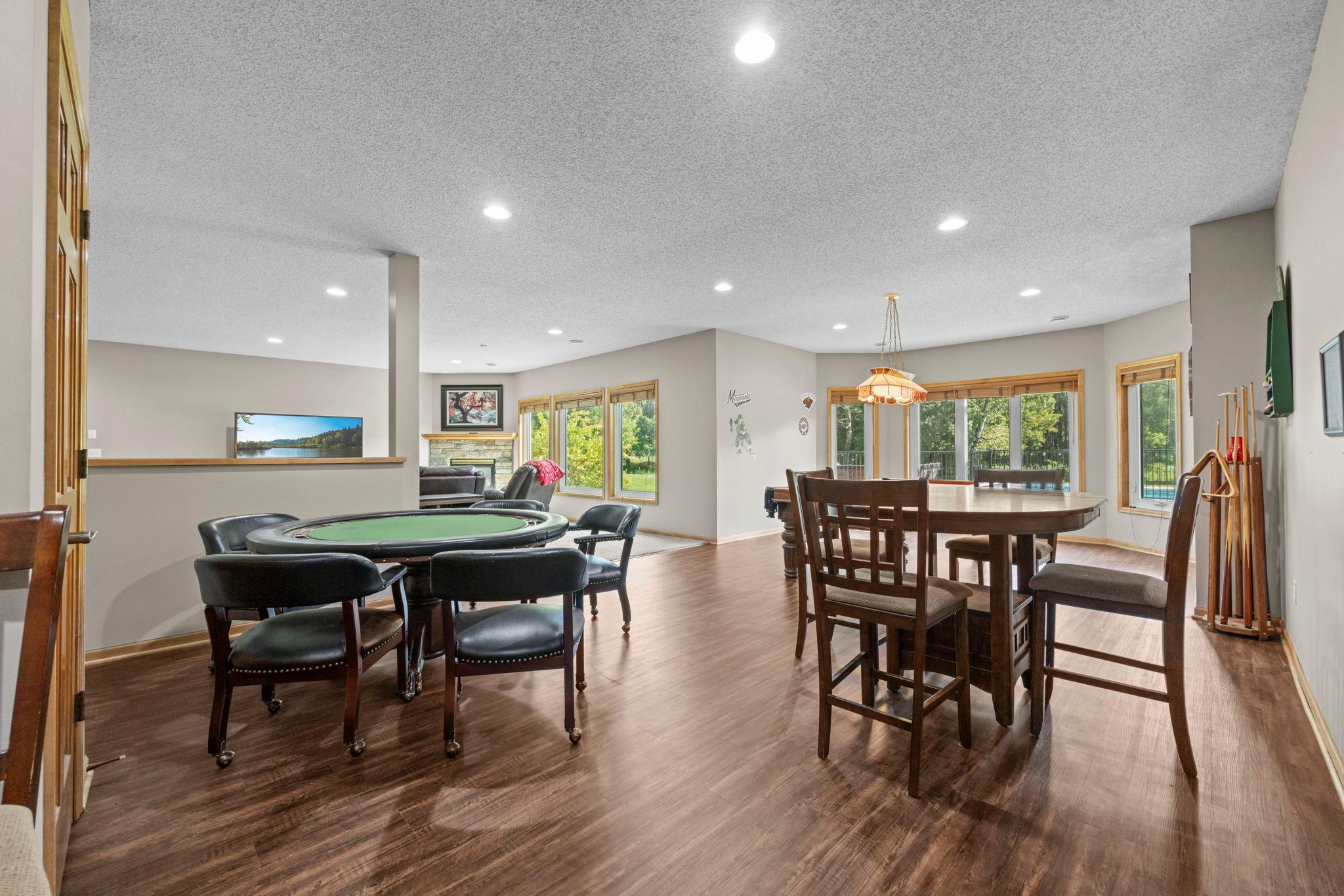 2122 141st Ln 84.jpg