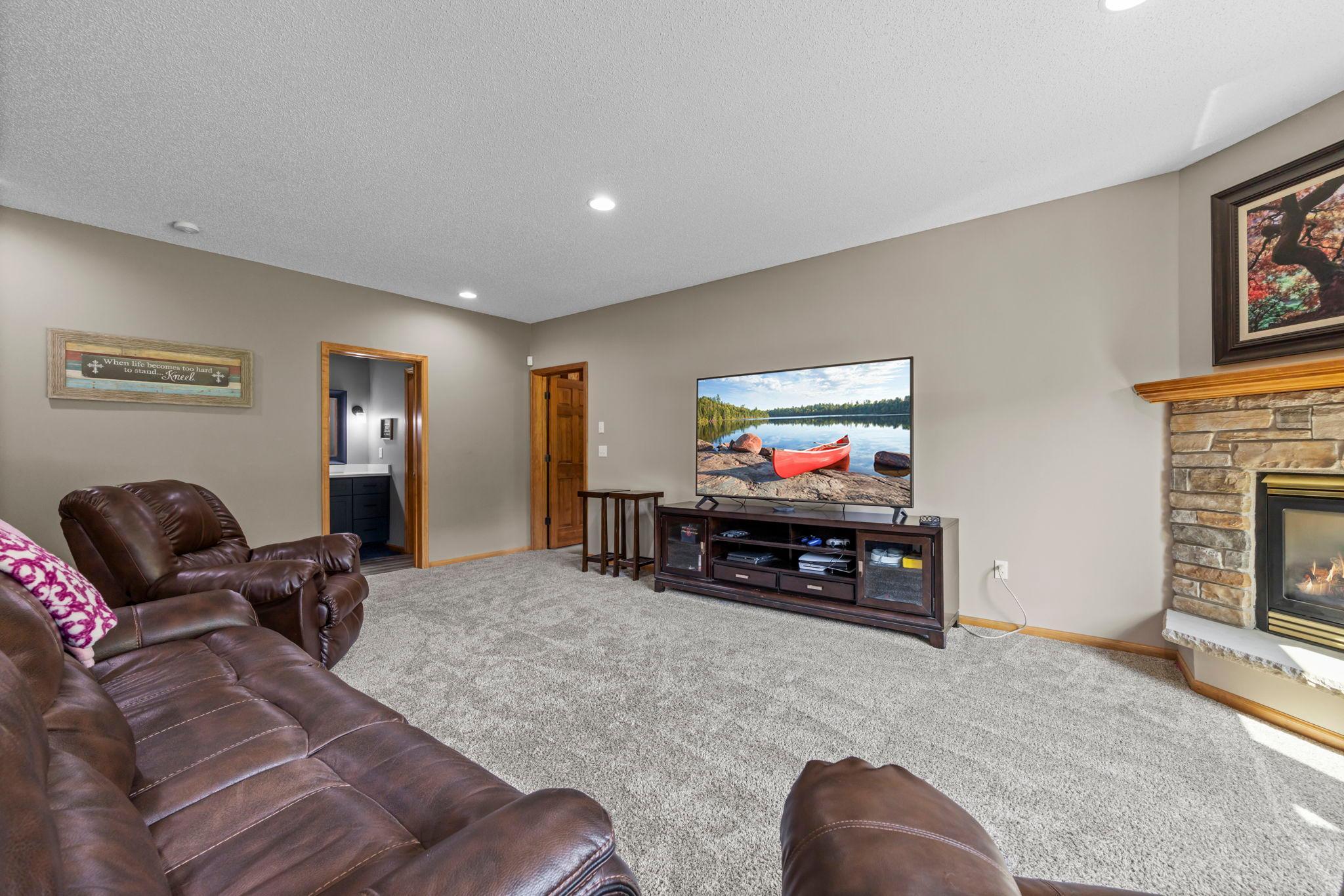 2122 141st Ln 75.jpg