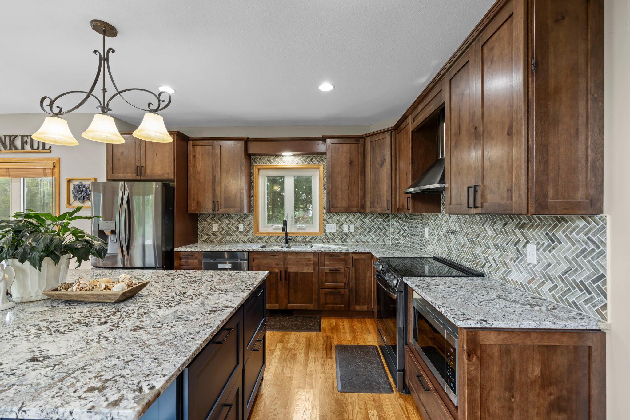 2122 141st Ln 23.jpg