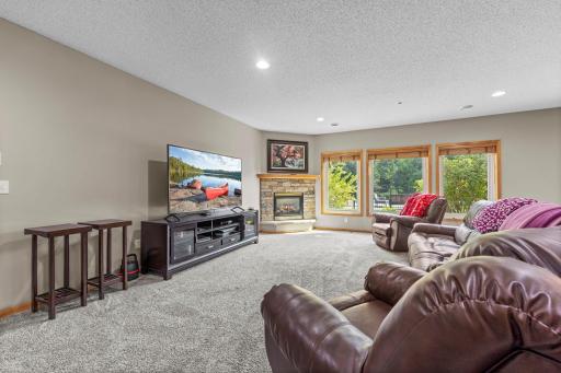 2122 141st Lane NE, Ham Lake, MN 55304